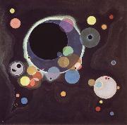 Wassily Kandinsky Kulonfele korok oil on canvas